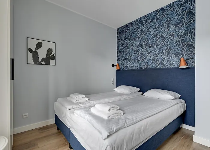 Bursztynowa - Przy Plazy 格但斯克