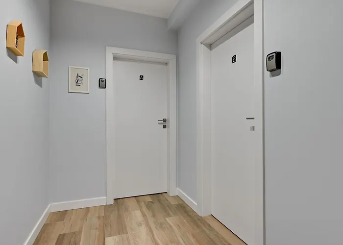 Bursztynowa - Przy Plazy 格但斯克