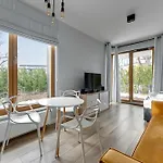 Apartment Bursztynowa - Przy Plazy Gdansk